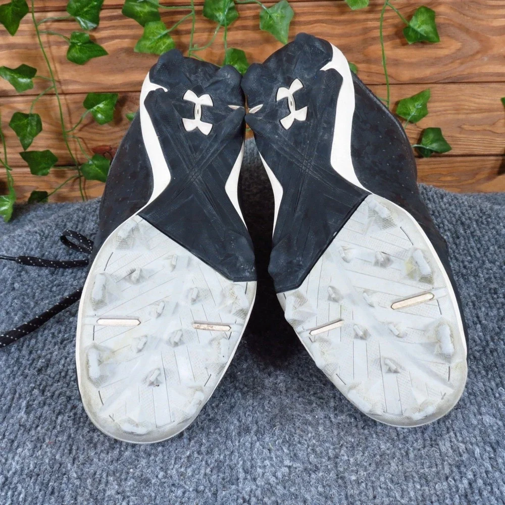 Under Armour Harper 8 Mid RM Boys Baseball Cleats Size 6 Athletic‎ Black White